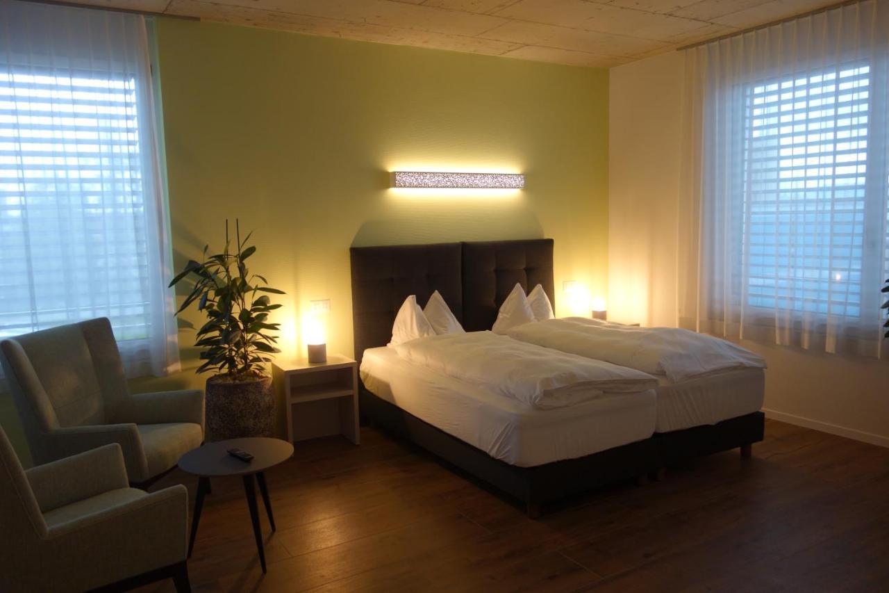 Partner Hotel Ag ツォフィンゲン エクステリア 写真